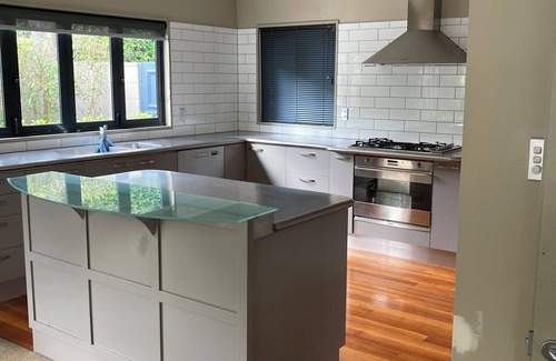 Merivale House | Family Home in Merivale With Pooln3 Bedrooms, 2 Bathrooms