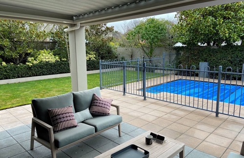 Merivale House | Family Home in Merivale With Pooln3 Bedrooms, 2 Bathrooms