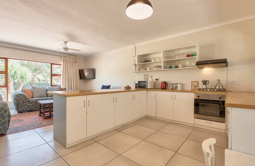 Herolds Bay House | Family Home in the heart of Herold’s Bay