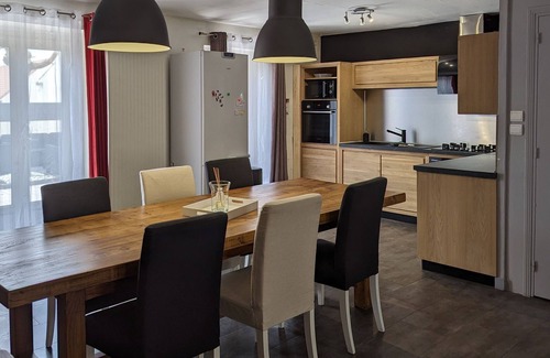 Messas Cottage | Family home near castles, Loire cycling, private parking