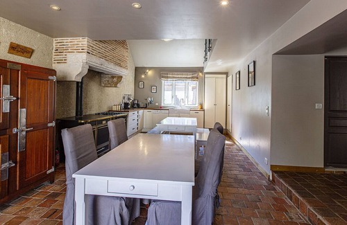 Seris House | Family home near Chambord sleeps 10