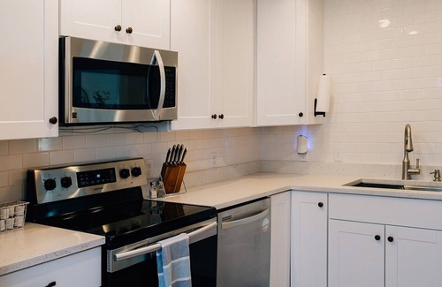Orem House | Family Home Near Trails, BYU/UVU/Fenced Yard