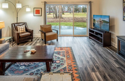 Ponderay House | Family Home on Elks Golf Course | Fabulous Location!