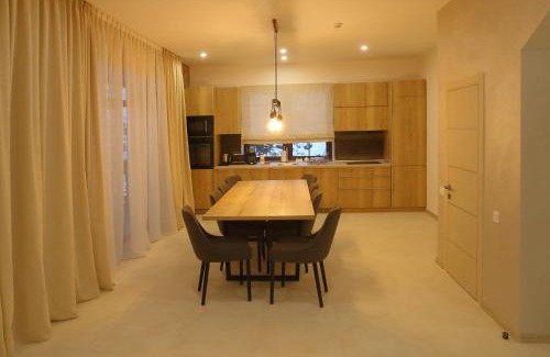 Palyanytsya Ski Chalet | Family Home