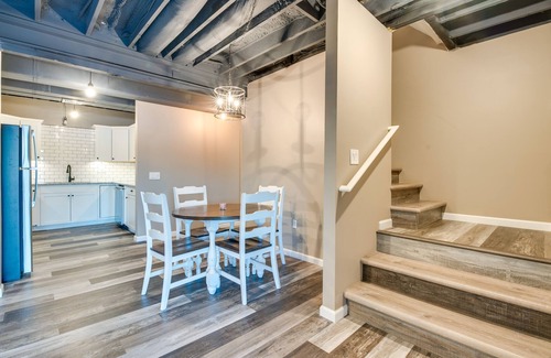 Carbondale House | Family Home on Lake Newton w/Deck & Fire Pit