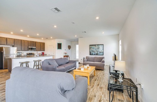 Harbour Heights House | Family Home w/Lanai & Games in Punta Gorda!