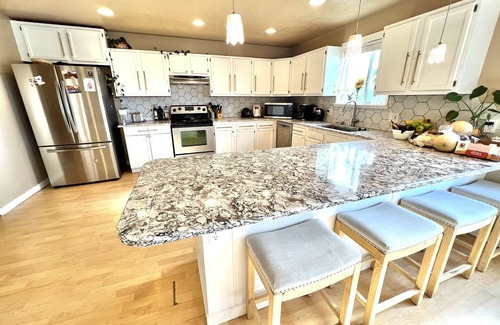 Saratoga Springs House | Family home w/lake views & game room near Silicon Slopes! 2 min from Pelican Bay