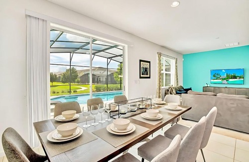 Kissimmee House | Family Home with Cinema Pool and BBQ Near Disney