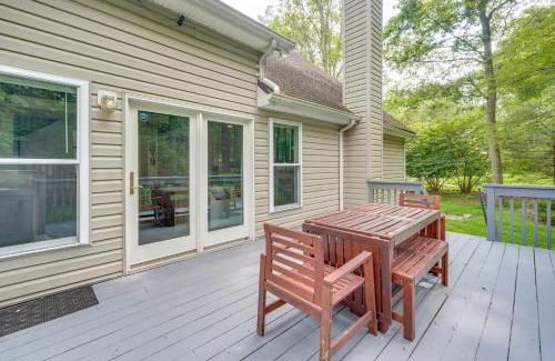 Cobble Creek Estates House | Family Home with Deck about 2 Mi to Camelback Mountain!