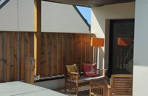 Plumergat House | Family home with jacuzzi next to the Gulf of Morbihan