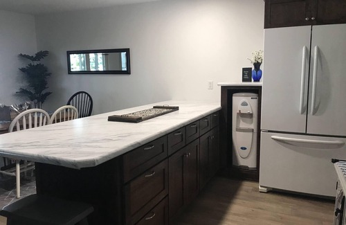 Orleans House | Family home with large yard on the shores of Spirit Lake - amazing sunsets!