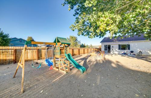 Dayton House | Family Home with Playground and BBQ in Dayton!