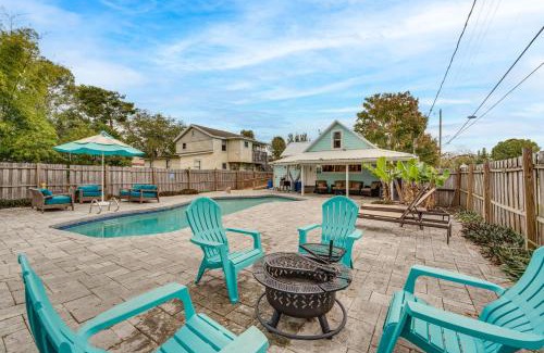 Saint Cloud House | Family Home with Private Pool 24 Mi to Disney!
