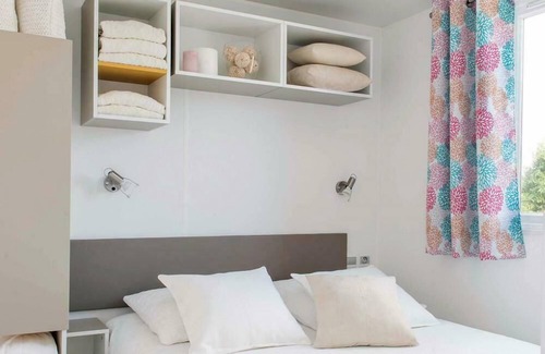 Schinveld Cabin | Family Homes for 6 guests