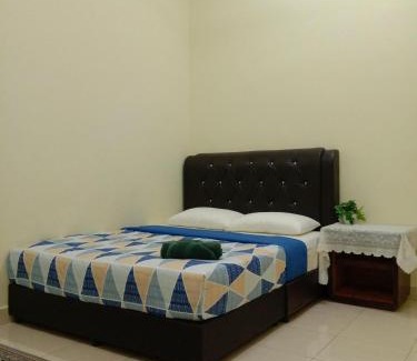 Hutan Kampung House | Family Homestay Taman Vistana Indah Alor Setar