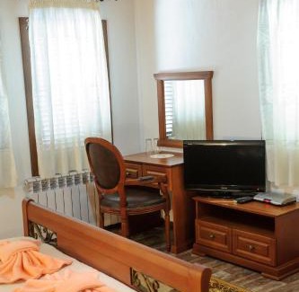 Rozhen Hotel | Family Hotel Dinchova kushta