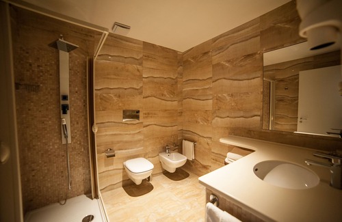 Polla Hotel | Family Hotel