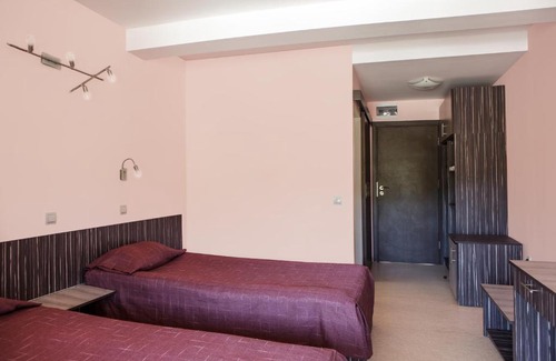 Devnya Hotel | Family Hotel Kipra