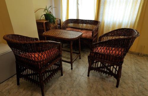 Shumen Hotel | Family Hotel Prolet