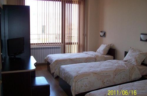 Sinemoretz Hotel | Family Hotel Saint George