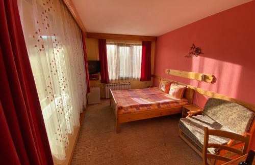 Chepelare Hotel | Family Hotel Savov
