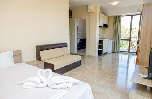 Akhtopol House | Family Hotel Silitur