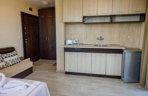 Akhtopol House | Family Hotel Silitur