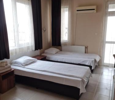 Kharmanli Hotel | Family Hotel Zhelkovi - Olympia