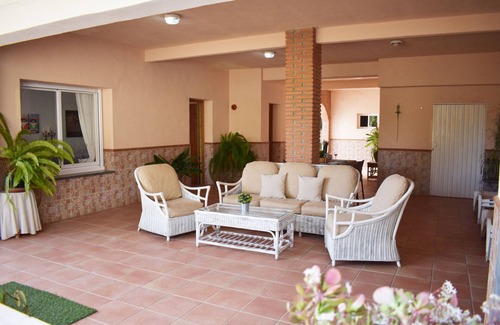 Vilanova del Valles House | Family house with private pool and great views, for 10 people