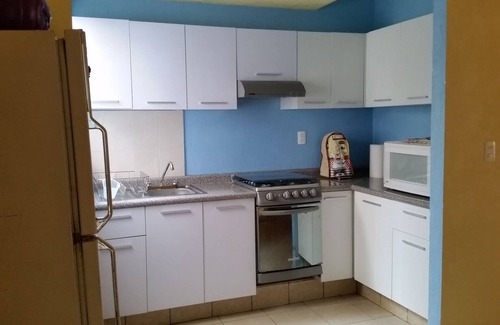 Acapulco House | Family House in Acapulco; 6 bedroom/bath, terrace/hunting, 2cars and swimming pool