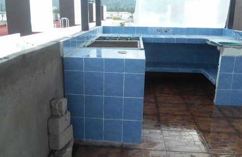 Acapulco House | Family House in Acapulco; 6 bedroom/bath, terrace/hunting, 2cars and swimming pool