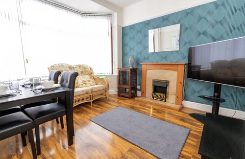 St Helens House | Family house 3 rooms 5 beds 2 bathrooms
