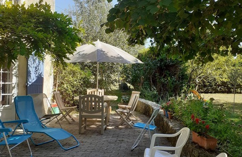 Eymet House | Family house 4 bedrooms, authentic, serenity, Périgord, inflatable pool