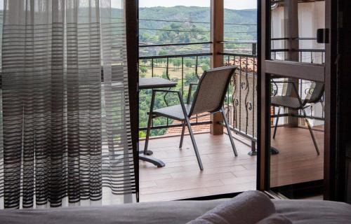 Veliko Tarnovo Villa | Family House Atanasovi