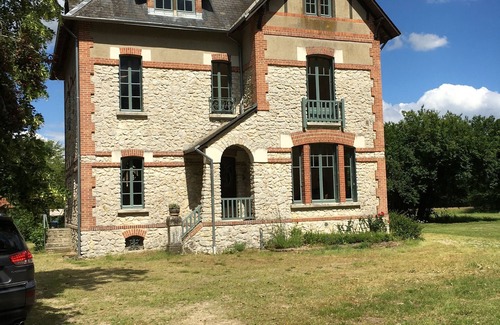 Marcilly-en-Gault House | Family house with swimming pool in the heart of the "Sologne des Étangs"