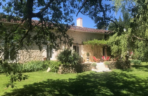 Saulge House | Family house, heated swimming pool, private tennis court, countryside, sleeps 18