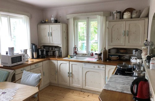 Anif Cottage | Family house incl. sauna garden & swimming pond