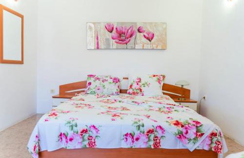 Nessebar New Town House | Family House Katerini