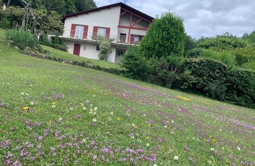 Lalinde Villa | Family House/Maison familiale dans le Périgord Noir