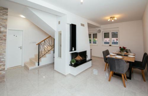 Oklaj Villa | Family house Moja jube