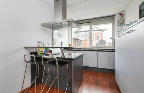 Municipality of Purmerend House | Family house near Amsterdam with private parking spot