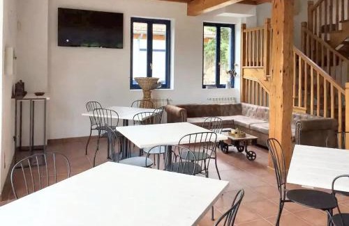 Castro Urdiales House | Family House near Otañes with Mountain View