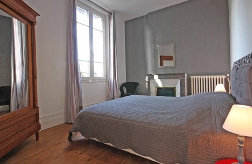Saint-Sulpice-sur-Risle House | family house rented overnight, weekend or week.