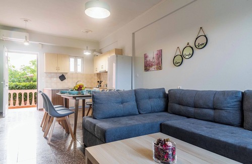 Kavos House | Family House South Corfu