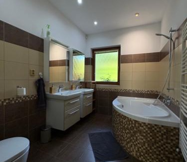 Tisa Villa | FAMILY HOUSE Tisá