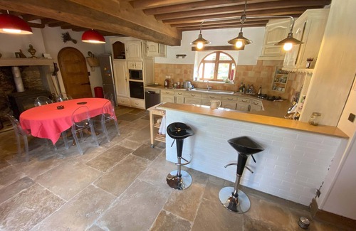 Vault-de-Lugny Villa | Family house with pool, Morvan in Bourgogne, near Avallon & Vézelay