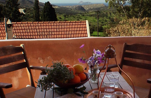 Faistos House | Family House with character ideal for nature and history lovers