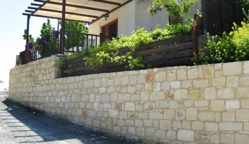 Kritou Tera House | Family House with Pool in Kritou Tera