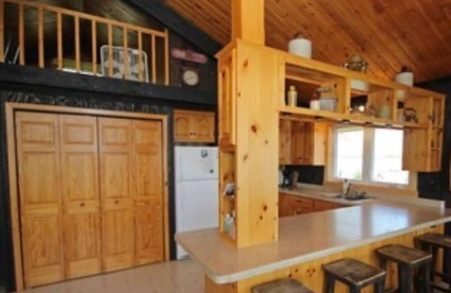 Farwell House | Family lake house on Mill Lake peninsula, Alexandria, Minnesota.