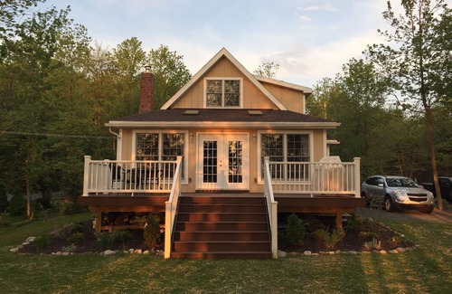 Pocono Summit House | Family lakefront home with private walk-in beach and dock at Stillwater Lake
